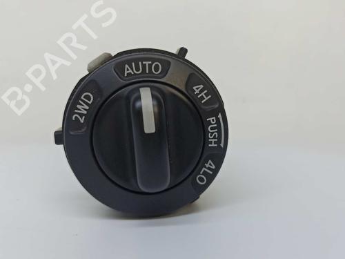 Used Switch NISSAN PATHFINDER III (R51) [2005-2026]  10777557
