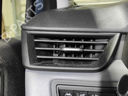 Air vent RENAULT CLIO V (B7_) 1.0 SCe 65 (B7MR) | BP11641082I21 