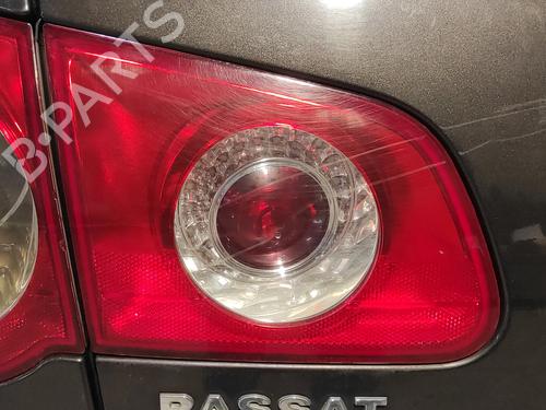 left-taillight-vw-passat-b6-variant-3c5-20-tdi-2005-2006-2007-2008-2009-2010-2011-16438308 main image