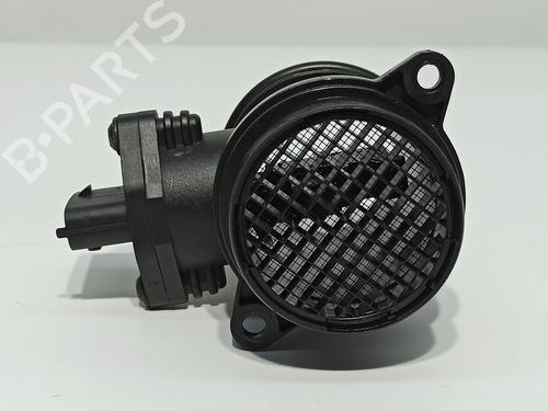 Débitmètre de masse D'Air FIAT PUNTO (188_) 1.3 JTD 16V (70 hp) 16662501