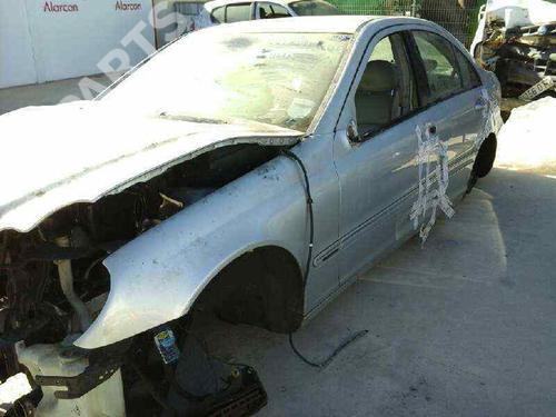 Venstre foran utvendig håndtak MERCEDES-BENZ C-CLASS (W203) C 220 CDI (203.006) | BP3155686C128 