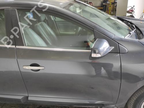 Used Right front door RENAULT FLUENCE (L3_) 1.5 dCi (L30B) (106 hp) 22376156