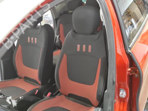 Left front seat RENAULT CAPTUR I (J5_, H5_) 1.5 dCi 90 (J5N4, J5M5, J5MW, J5M6, J5AL, J5AJ) | BP26876311C15