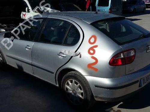 Brukte deler til SEAT LEON (1M1) 1.6 16 V (105 hp) 4281282
