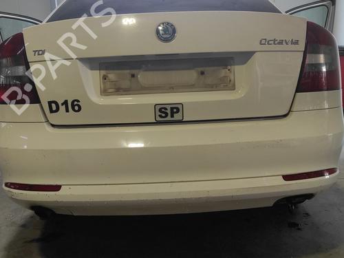 Bak støtfanger SKODA OCTAVIA II (1Z3) 1.6 TDI (105 hp) 12319223