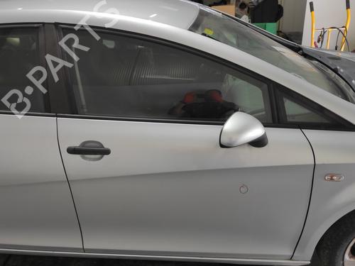 Right front door SEAT LEON (1P1) 1.8 TSI BP26726263C3