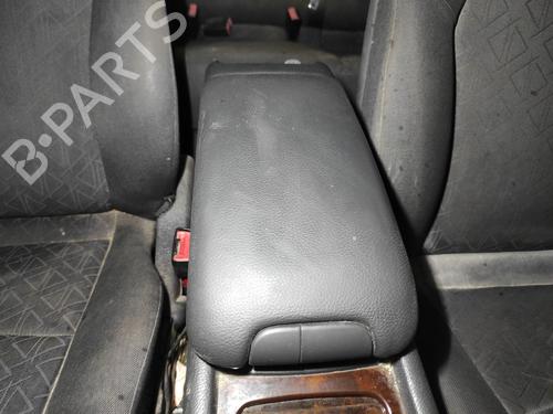 Armrest / Center console MERCEDES-BENZ C-CLASS (W203) C 240 (203.061) | BP35945896I20 - Image 1