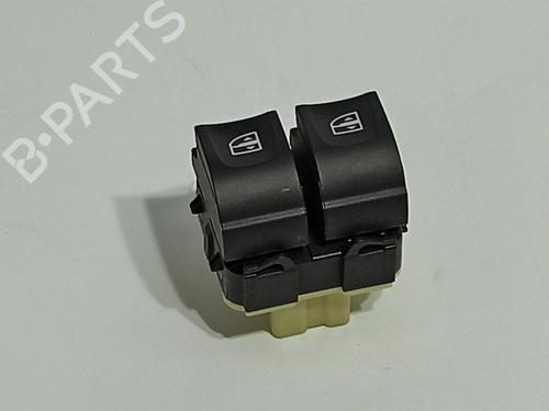 Used Left front window switch RENAULT CLIO IV (BH_) 1.2 16V (73 hp) 12226771