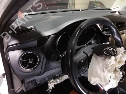 Used Parts TOYOTA AURIS Estate (_E18_) 1.8 Hybrid (ZWE186_, ZWE186R, ZWE186H) (136 hp) 4279928