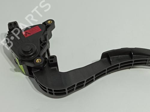 Pedal RENAULT MEGANE IV Hatchback (B9A/M/N_) [2015-2025]  14922050