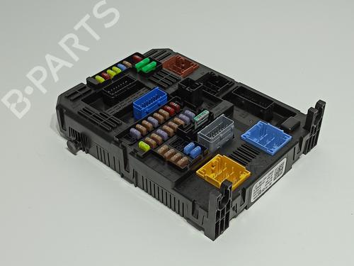 Fuse box PEUGEOT 2008 I (CU_) 1.2 THP 130 / PureTech 130 | BP29047118E1