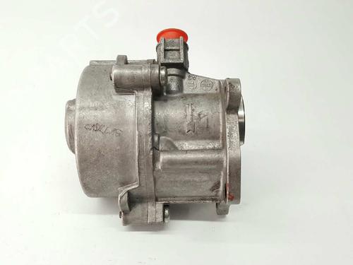 Pompe à vide RENAULT MEGANE II Saloon (LM0/1_) 1.9 dCi (LM0G, LM1G, LM2C) (120 hp) 2732021