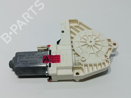 Used Right front window motor AUDI A4 B8 (8K2) 2.0 TDI (136 hp) 10986886