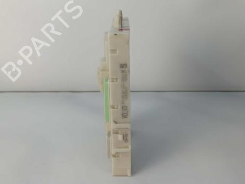 Fuse box VOLVO V40 Hatchback (525) | BP10646436E1