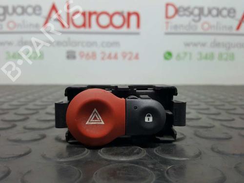 Used Warning switch RENAULT CLIO III (BR0/1, CR0/1) 1.5 dCi (BR17, CR17) (86 hp) 6628819
