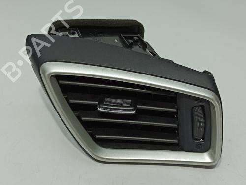 Grille d'aération NISSAN QASHQAI II (J11, J11_) 1.5 dCi (110 hp) 15383722