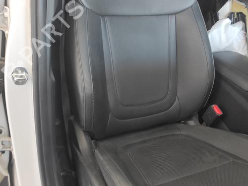Used Right front seat Right front seat HYUNDAI TUCSON (TL, TLE) 1.6 CRDi hybrid 48V (136 hp) 19083799 19083799