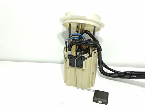 Fuel pump MERCEDES-BENZ C-CLASS (W204) C 250 CDI (204.003) | BP17550762M76