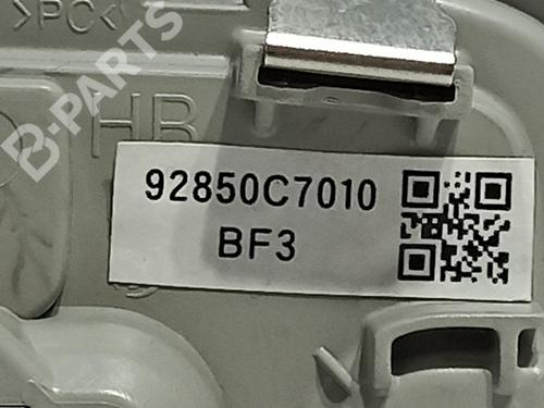 Interior roof light KIA STONIC (YB) 1.0 T-GDi Eco-Dynamics+ | BP11388280I8 