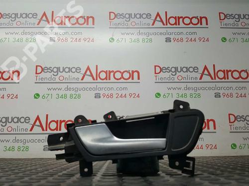 Used Rear left interior door handle AUDI A4 B8 (8K2) 2.0 TDI (143 hp) 3283111