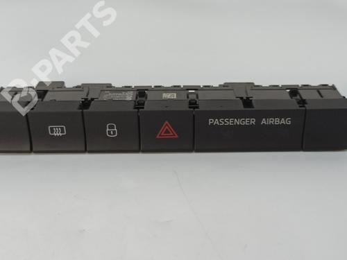 Used Warning switch SKODA FABIA III (NJ3) 1.2 TSI (90 hp) 8874415