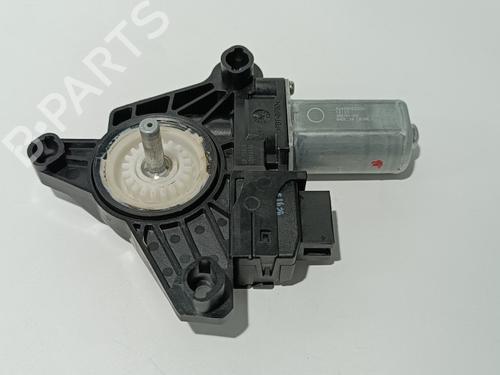 Rudehejsemotor bagstkærm højre MERCEDES-BENZ A-CLASS (W176) A 200 CDI / d (176.008) | BP17834105E22 