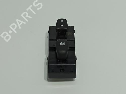 BP11528404I26 main image
