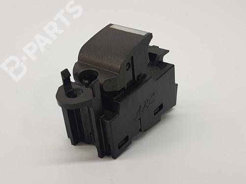Used Right rear window switch LAND ROVER RANGE ROVER EVOQUE (L538) 2.2 D 4x4 (150 hp) 8295997