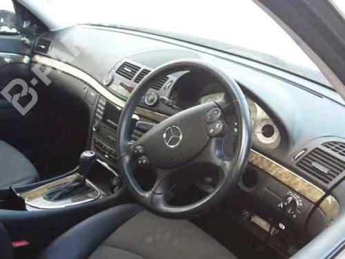 Right front window motor MERCEDES-BENZ E-CLASS (W211) E 220 CDI (211.008) | BP2733393E20 