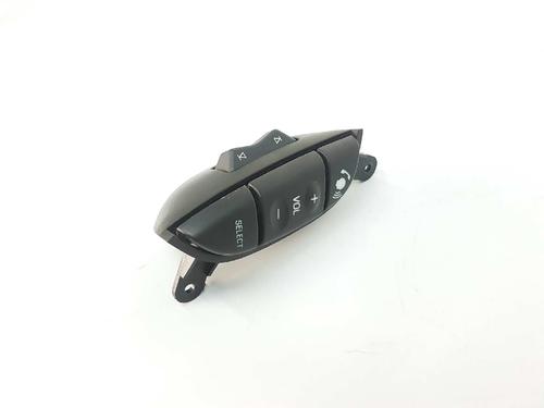 switch-jaguar-s-type-ii-x200-30-v6-xr8314k147-1998-1999-2000-2001-2002-2003-2004-2005-2006-2007-2008-11387408 main image