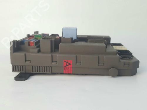 Fuse box CITROËN C5 I (DC_) 3.0 V6 (DCXFXC, DCXFXF) | BP8857272E1