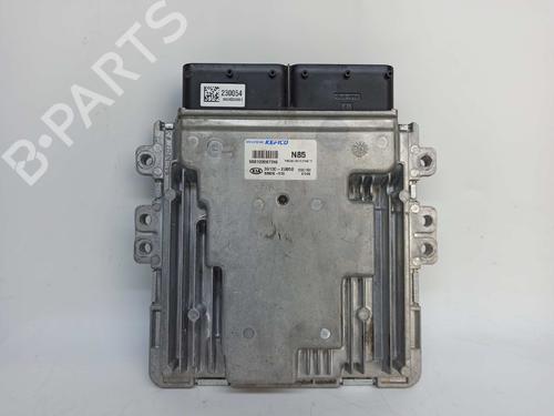 Used Engine control unit (ECU) KIA STONIC (YB) 1.6 CRDi (116 hp) 8245292