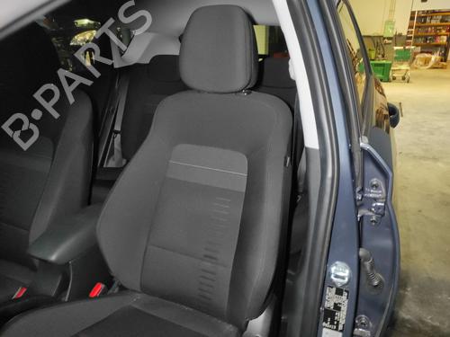 left-front-seat-hyundai-bayon-bc3-2021-40107683 main image