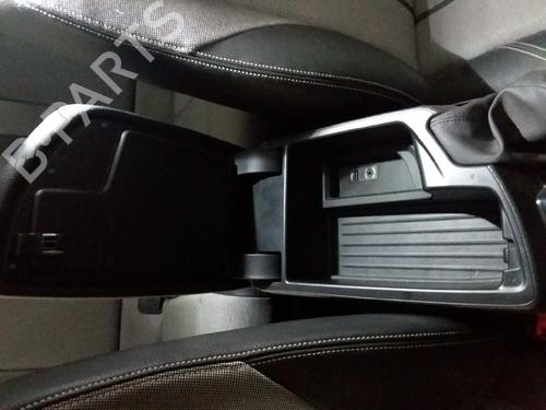 Armrest / Center console BMW 1 (F20) 118 d | BP10264209I20