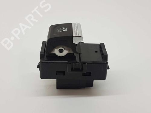 Right rear window switch RENAULT CLIO V (B7_) 1.0 TCe 90 (B7MT) | BP8231788I28