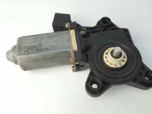 Used Right rear window motor MERCEDES-BENZ S-CLASS (W220) S 320 CDI (220.026, 220.126) (197 hp) 7264732