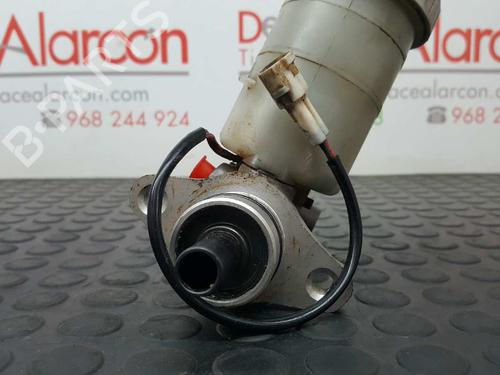 Brake master cylinder SUZUKI GRAND VITARA I (FT, HT) 2.0 TD 4x4 (SQ 420D) | BP2758951M77 