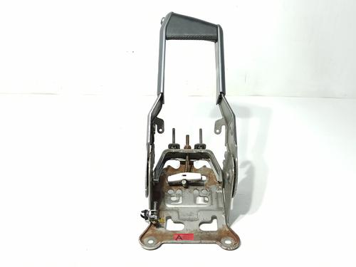 Parkbremsarm/handtak RENAULT MEGANE II (BM0/1_, CM0/1_) 1.5 dCi (BM1E, CM1E) (106 hp) 29196627