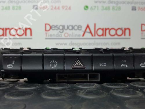 Used Warning switch MERCEDES-BENZ B-CLASS Sports Tourer (W246, W242) B 200 CDI (246.201) (136 hp) 6628566