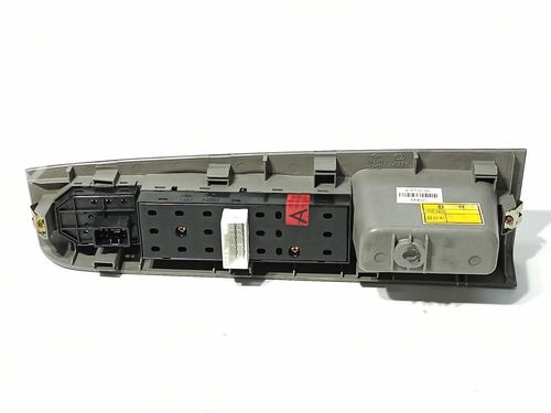 Left front window switch KIA SORENTO I (JC) 2.5 CRDi 4WD | BP27332900I27