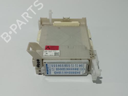 Used Fuse box TOYOTA YARIS (_P13_) 1.5 Hybrid (NHP130_) (101 hp) 13707582