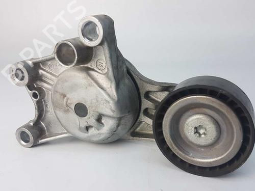 other-citroen-c4-cactus-16-bluehdi-100-9807720180-2014-14535407 main image