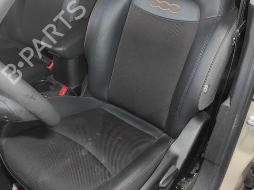 left-front-seat-fiat-500x-334_-10-334axn1b-2014-19411103 main image
