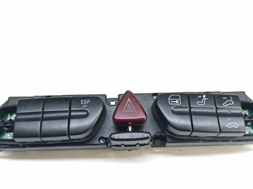 Advarselsbryter MERCEDES-BENZ C-CLASS (W203) C 200 CDI (203.004) (116 hp) 8130426
