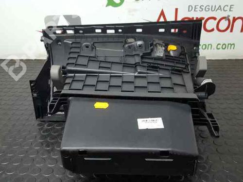 Hanskerom RENAULT MEGANE III Hatchback (BZ0/1_, B3_) 1.5 dCi | BP2739621C95 