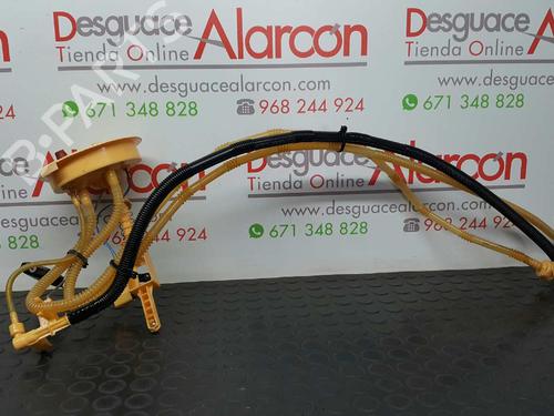 Used Fuel pump BMW 1 (E87) 118 d (143 hp) 2744454