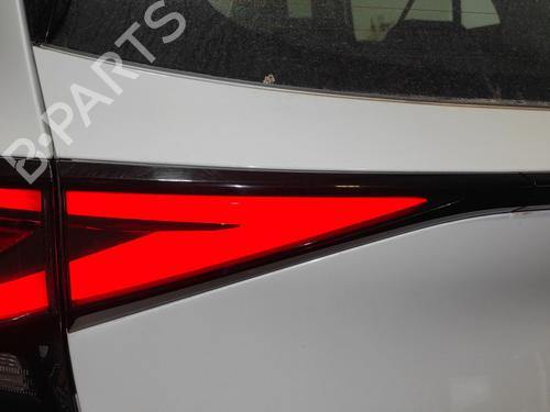 left-tailgate-light-kia-sportage-v-nq5-2021-34629913 main image