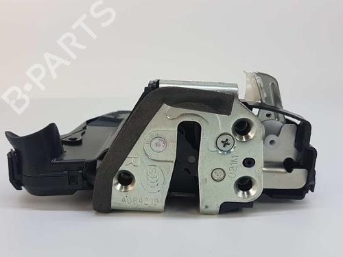 Front right lock TOYOTA AURIS (_E18_) 1.8 Hybrid (ZWE186_, ZWE186R) | BP8603048C97