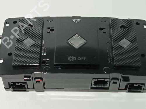 BP19434454I8 main image
