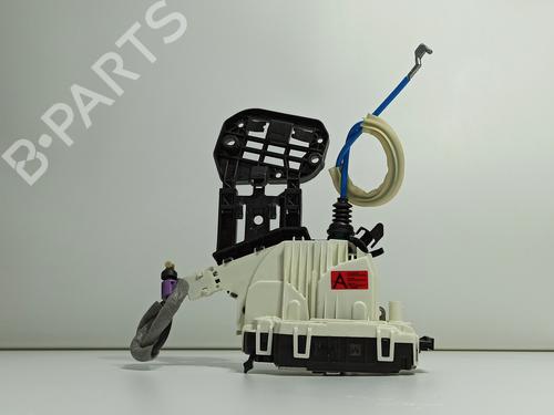 Rear left lock MERCEDES-BENZ GLA-CLASS (X156) GLA 200 CDI / d (156.908) | BP21362185C100